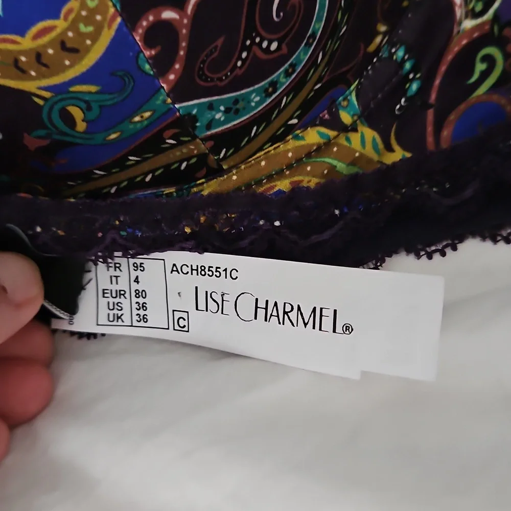 Lise Charmel bra "36C" - Picture 4 of 5